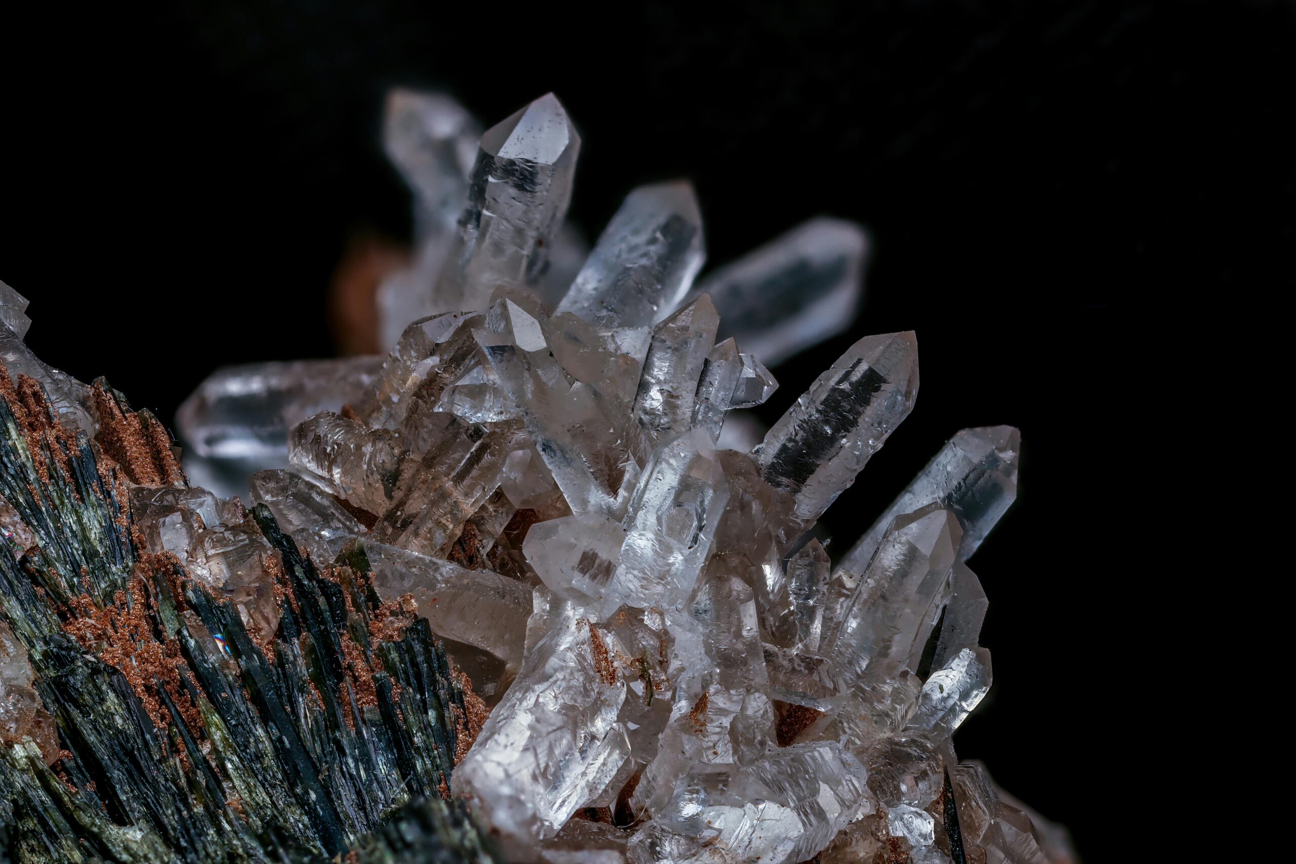 Ultra-high purity quartz from Spruce Pine used in semiconductor manufacturing.